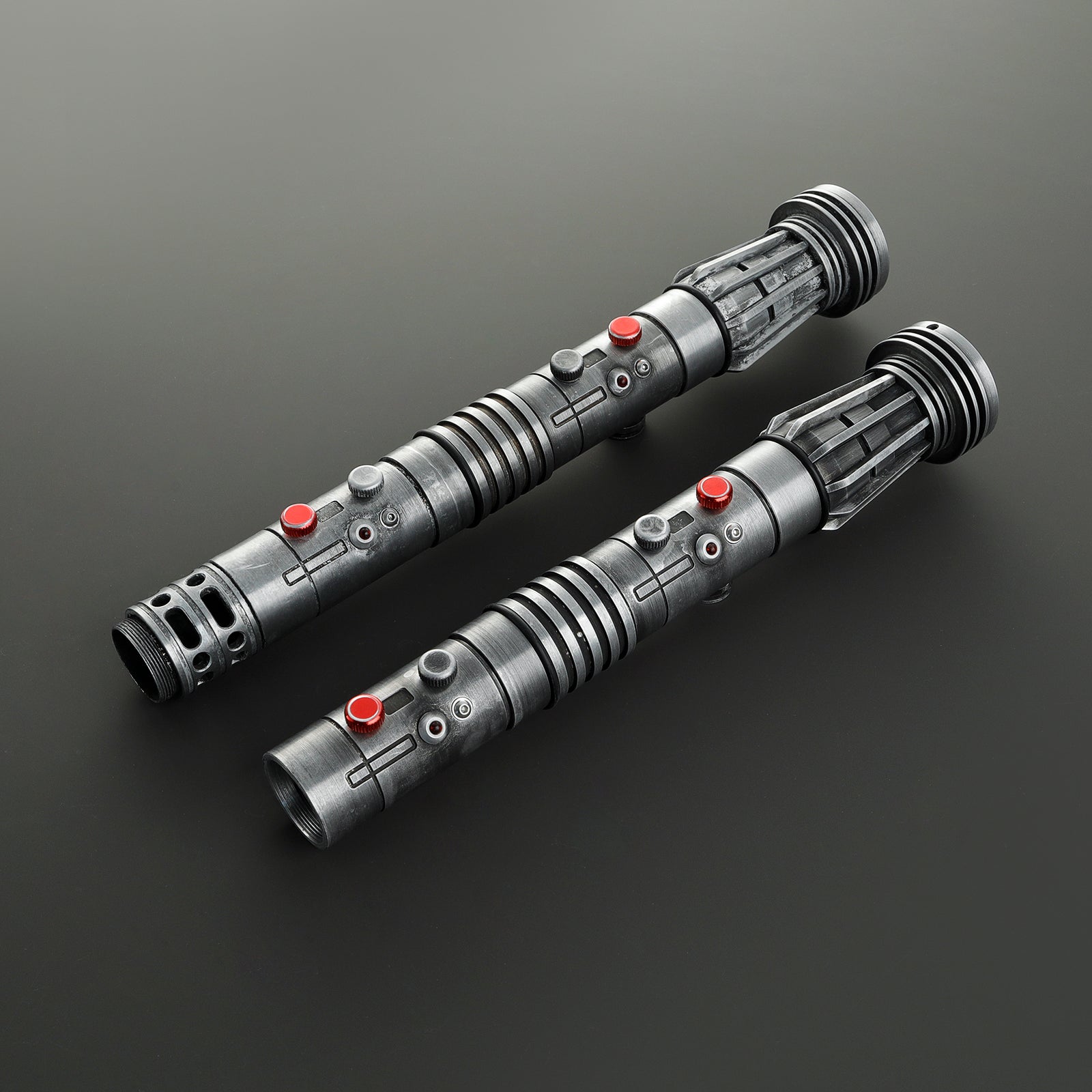 Maul E1 Weathered – Legacy Saber