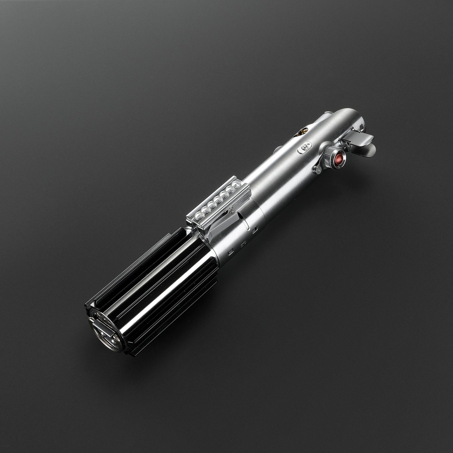 Luke E4 V1 – Legacy Saber