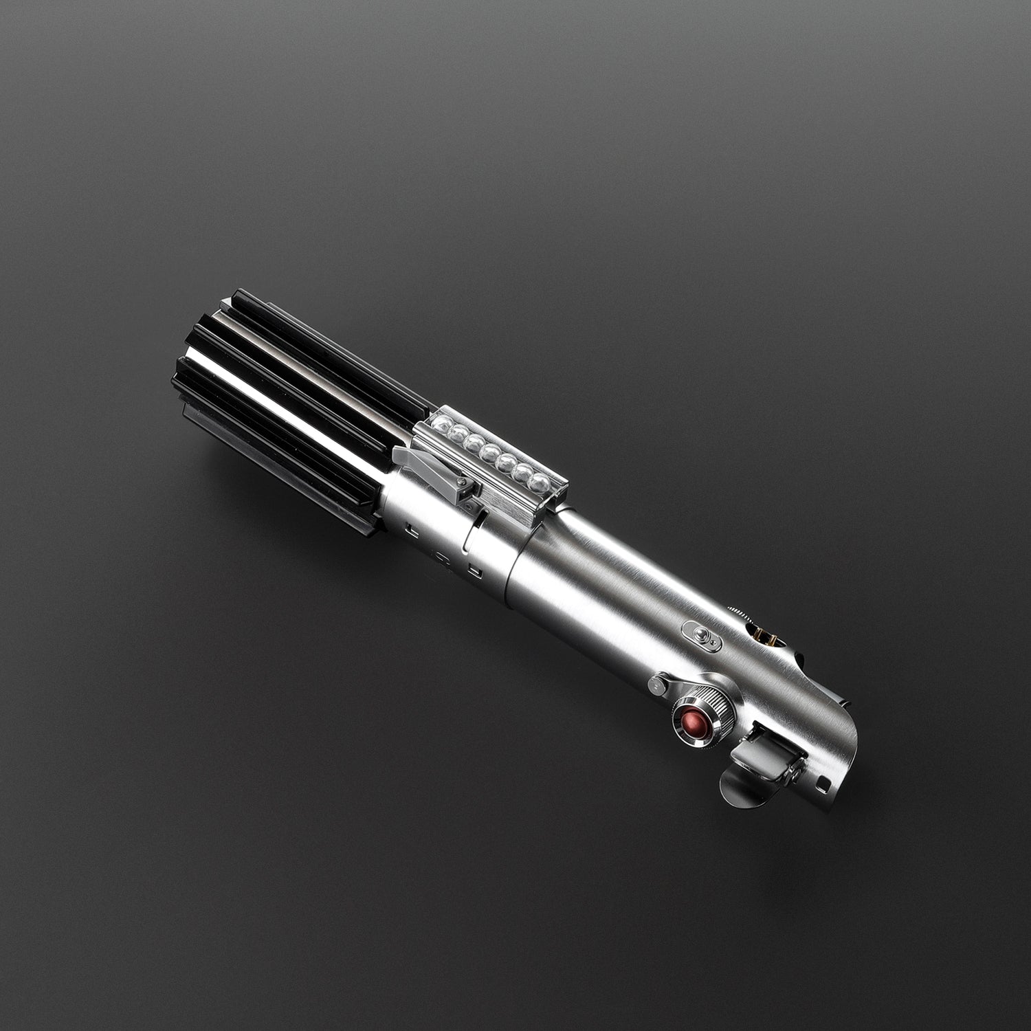 Luke E4 V1 – Legacy Saber