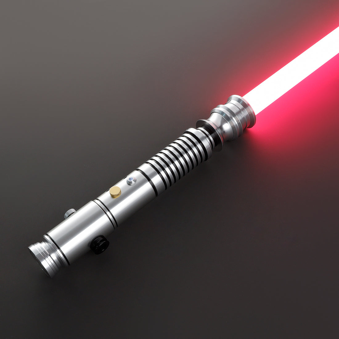 Ki-adi/ Ani E2 Saber on a dark gray background
