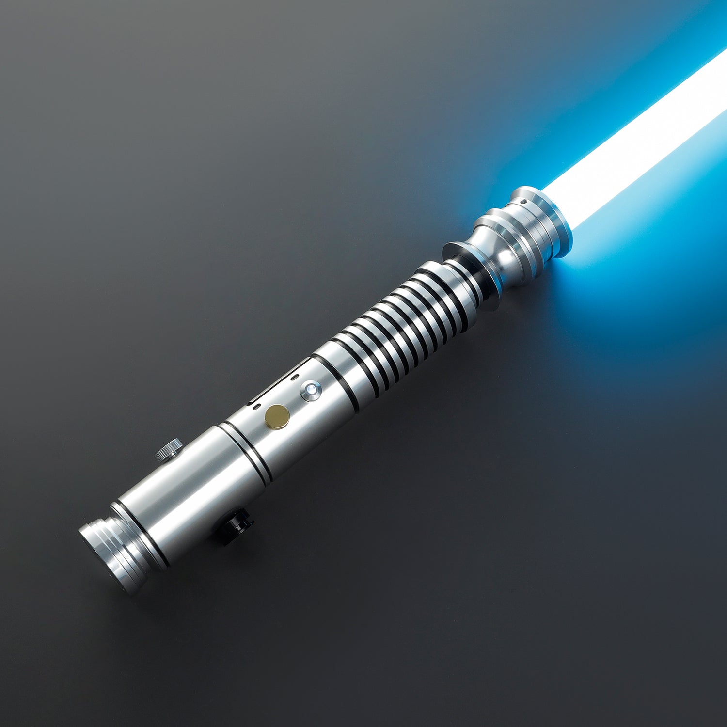 Ki-adi/ Ani E2 Saber on a dark gray background