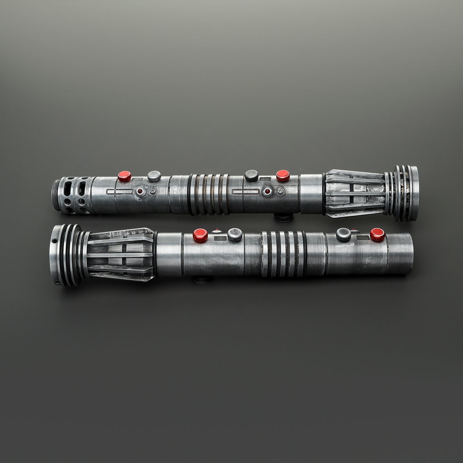Maul E1 Weathered – Legacy Saber