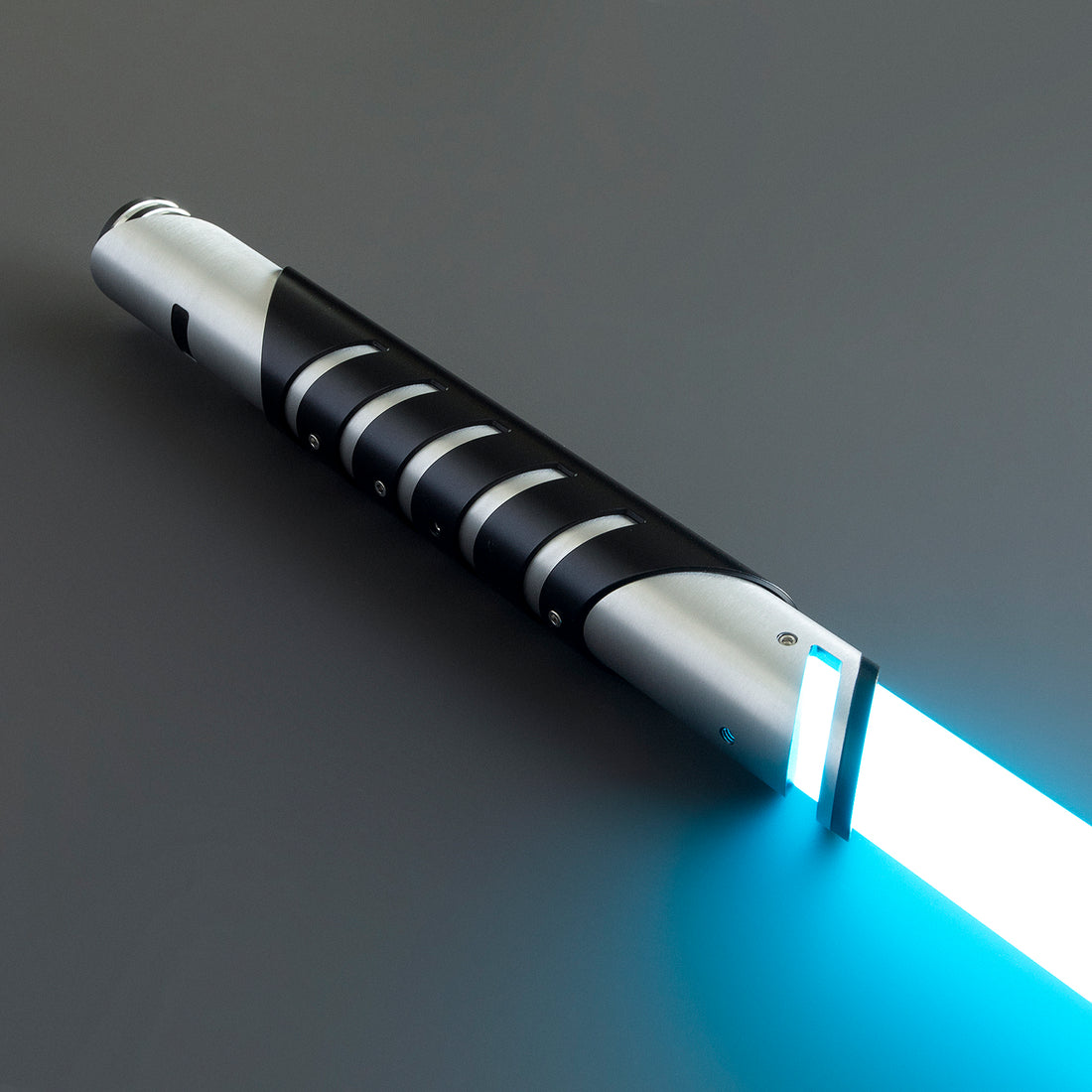 Vornyx - ShadowBorne Combat Saber