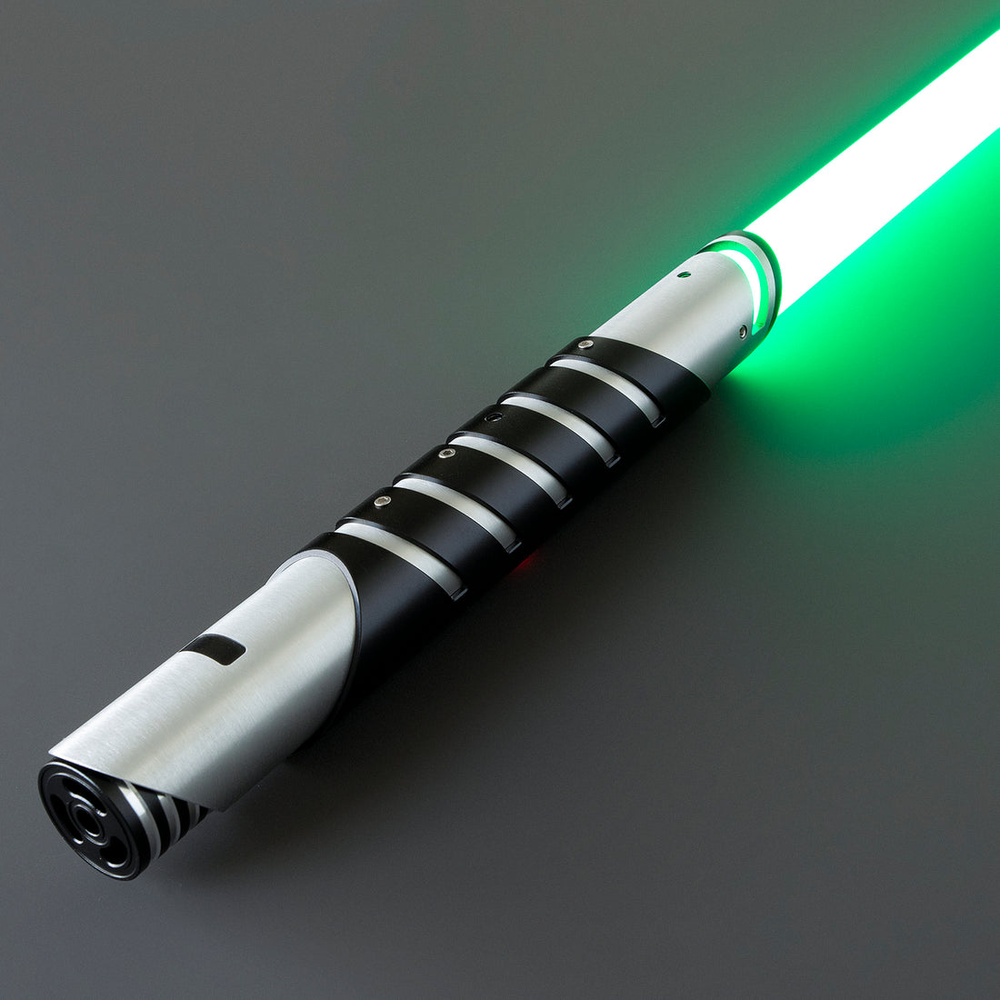 Vornyx - ShadowBorne Combat Saber