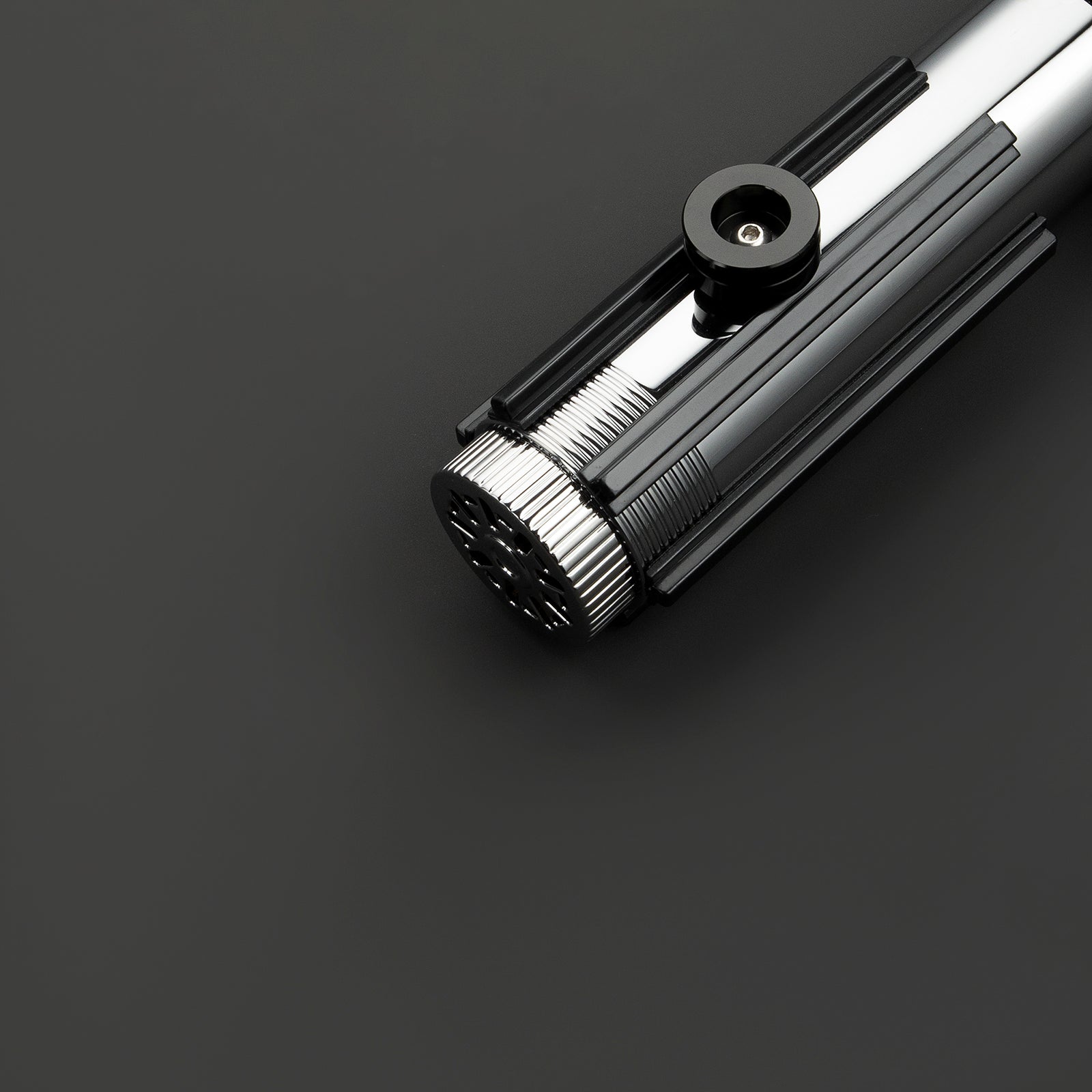 Ani E2 – Legacy Saber