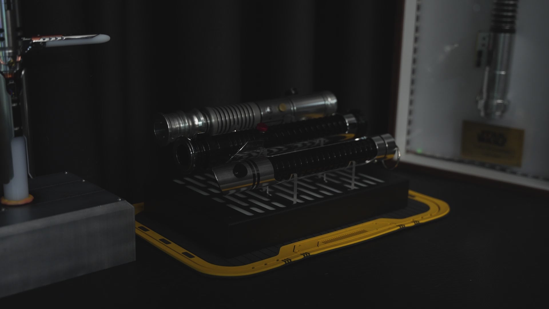 Saber Display Stand – RGB Base